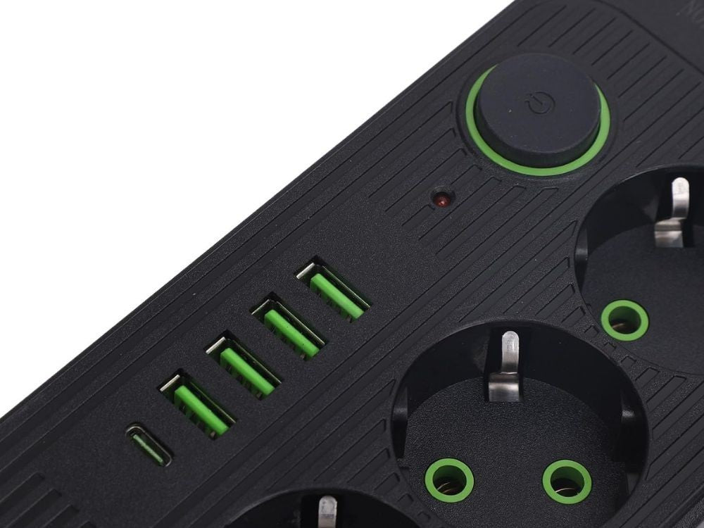 Steckdosenleiste 3x 250V 2m Kabel 4x USB + 1x USB-C mit Schalter ⚡